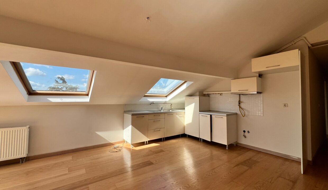 34d0121b-f2ff-497b-9dfe-6ee0ea0ce954