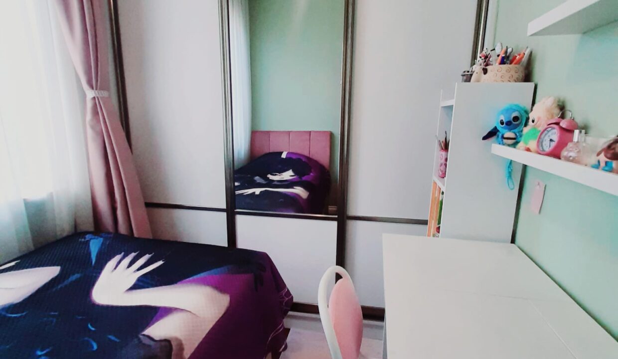 94f11a66-f4ab-45b3-b0e5-48fe26c97a8d